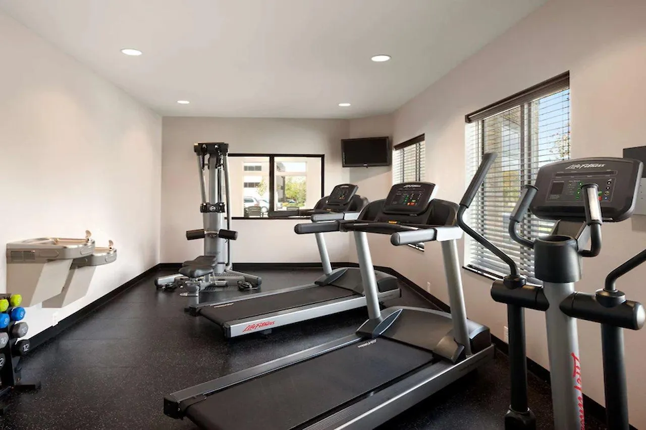 Country Inn & Suites By Radisson Ocean City Hotel